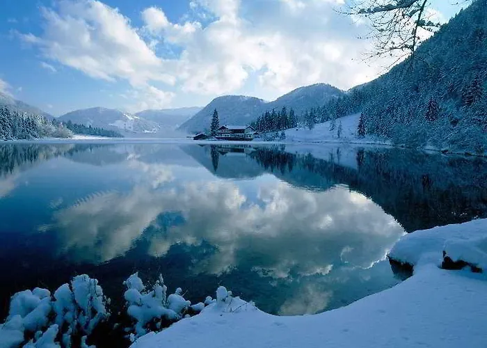 Hotel Pillerseehof 4*