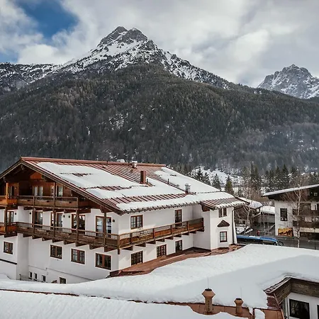 Pillerseehof Hotel