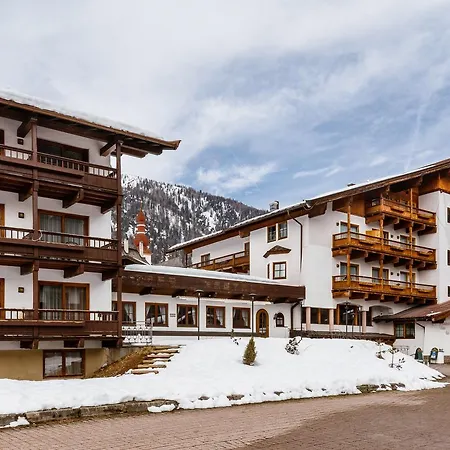 Hotel Pillerseehof